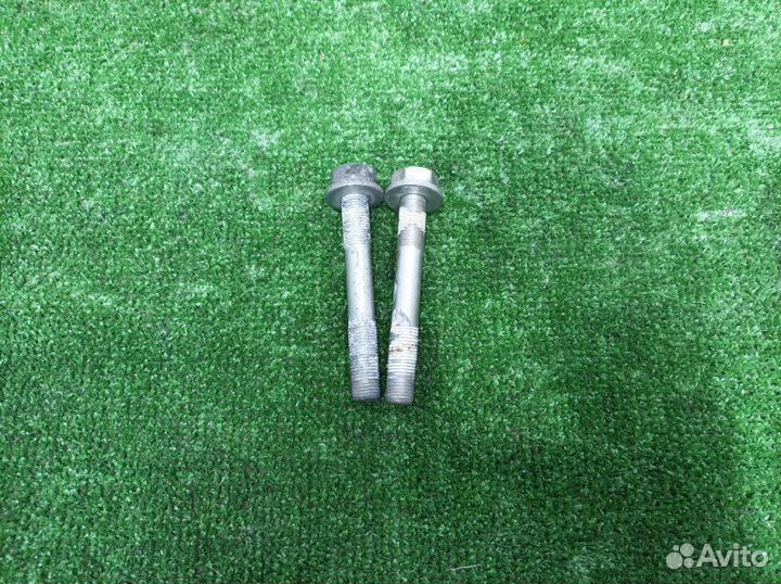 Болт Toyota Camry ACV40 2azfe 2006