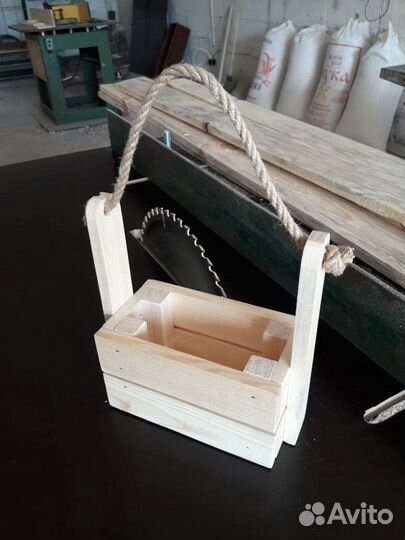 Подарочный ящик