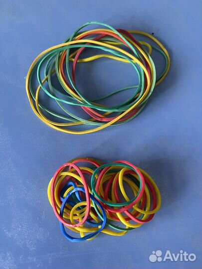 Полка в холодильник, резинки