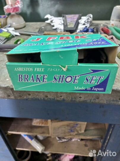 Колодки задние новые Хонда Партнер