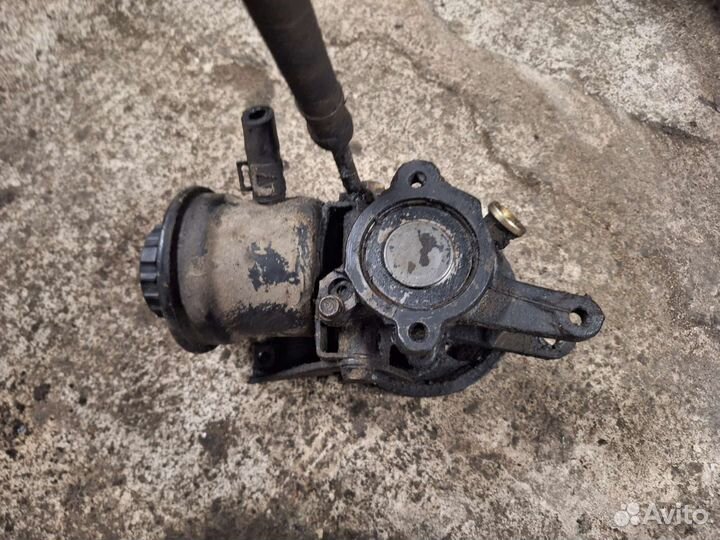 Насос гур toyota carina e