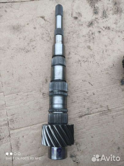 Ведомый вал 6 ст МКПП VW Пассат Б6, B7 NBW LHY