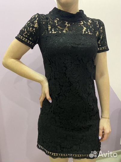 Платье vince camuto