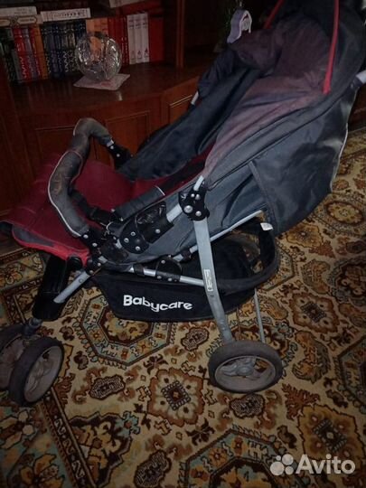 Коляска прогулочная