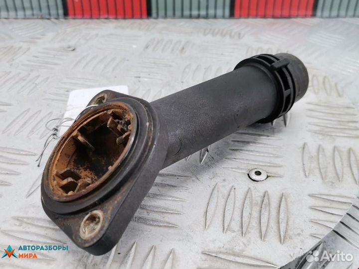 Корпус термостата Volkswagen Passat B5 2000