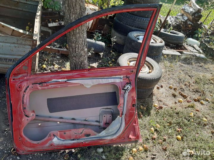 Дверь передняя правая на kia cerato