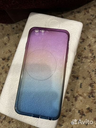 Чехлы на телефон iPhone