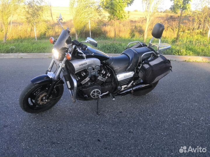 Yamaha V-Max 1200
