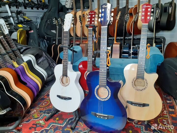 Акустическая гитара