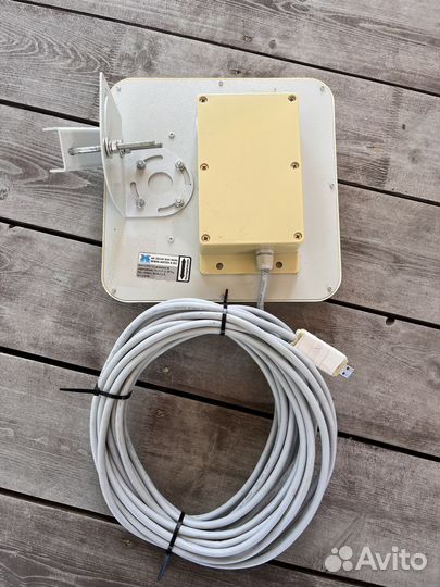 Универсальная антенна AX-2014P