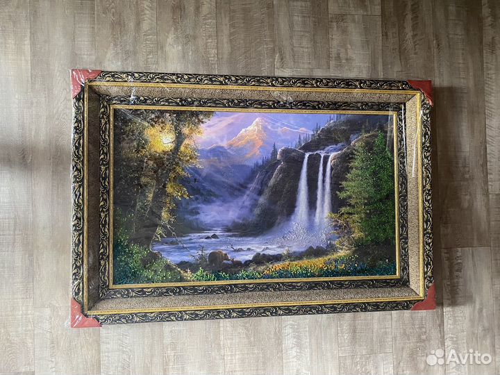 Картина с насыпной крошкой из камня