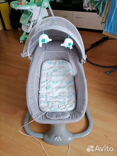 Продам шезлонг и электро качели