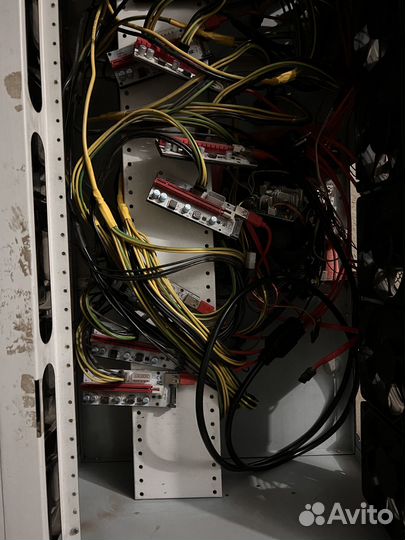 Риг ферма закрытый с тушкой на 10 видеокарт