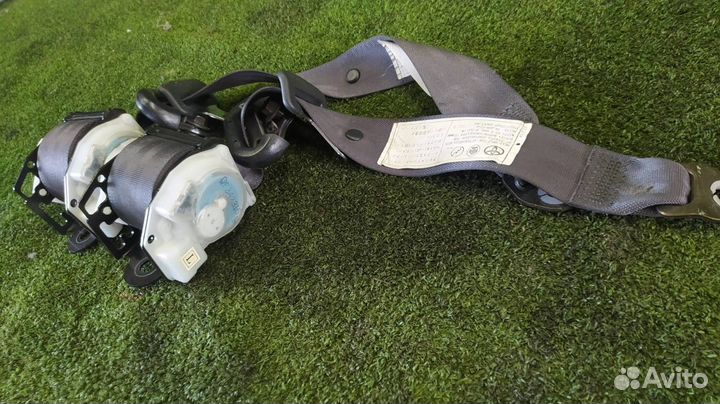 Ремни безопасности комплект задние Toyota Vista