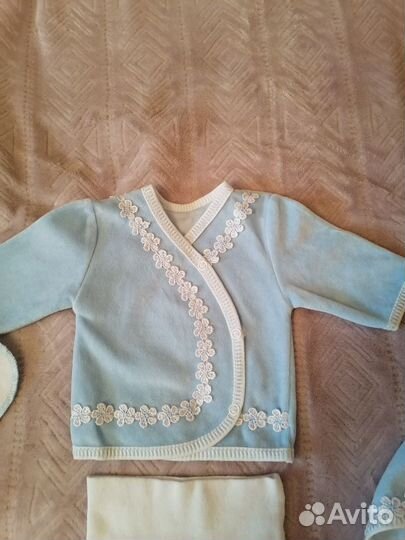 Комплект на выписку для мальчика