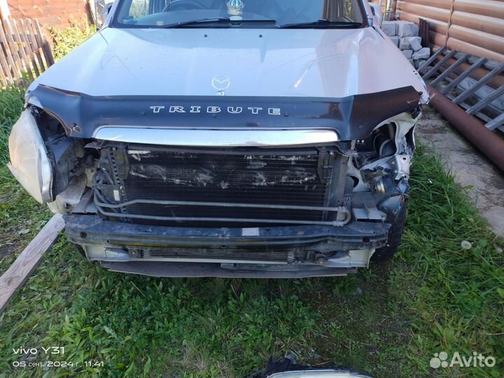 Mazda Tribute 2.0 AT, 2001, битый, 203 000 км