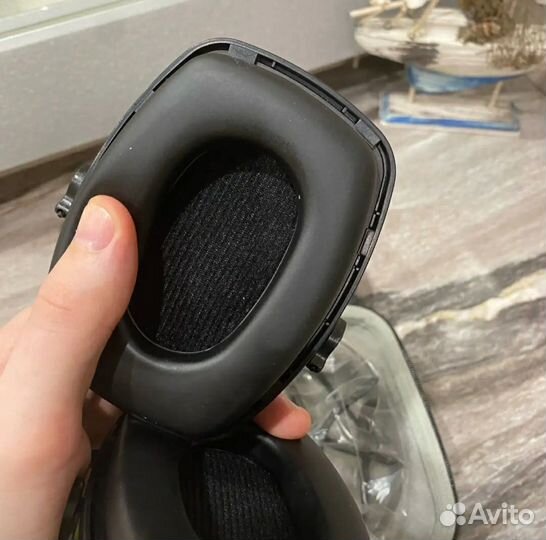 Шумоподавляющие наушники