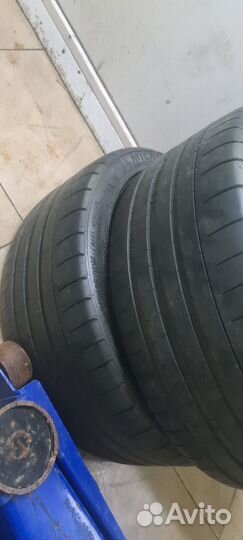 Michelin Pilot Super Sport ZP 245/40 R18 50ZR