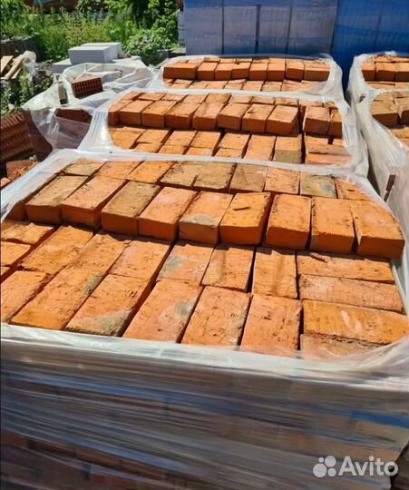 Кирпич с доставкой: строительство без хлопот