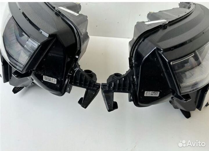 Skoda kodiaq рест full LED правая и левая фары
