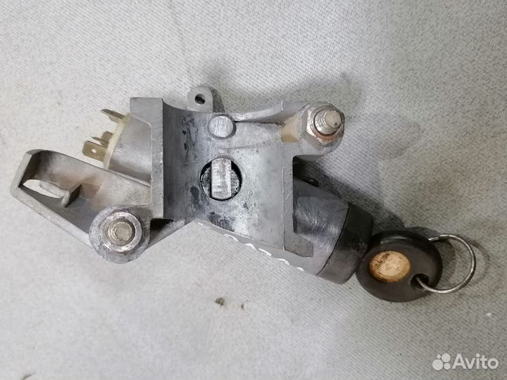 Замок зажигания Volvo 343 1984-1991