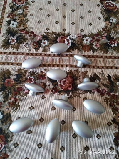 Ручки мебельные