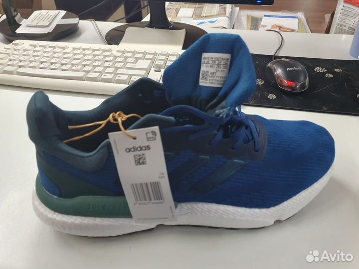 Кроссовки Adidas Solar boost 5