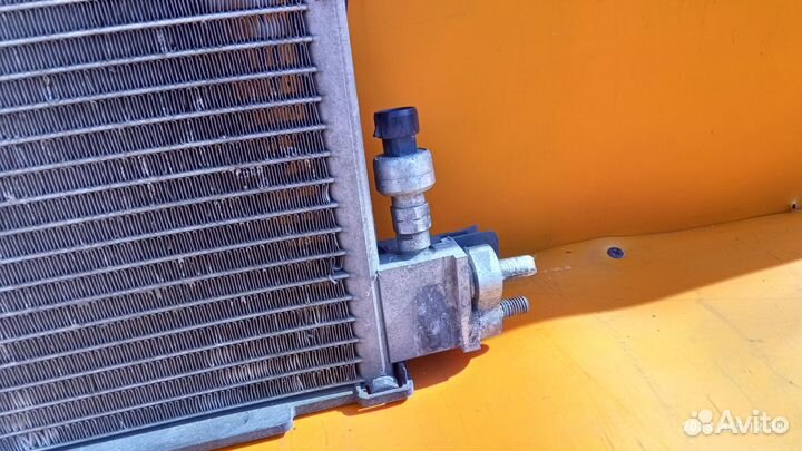 Радиатор кондиционера для Opel Insignia 2008-2017