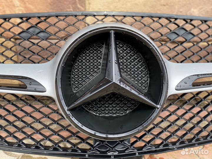 Решетка радиатора