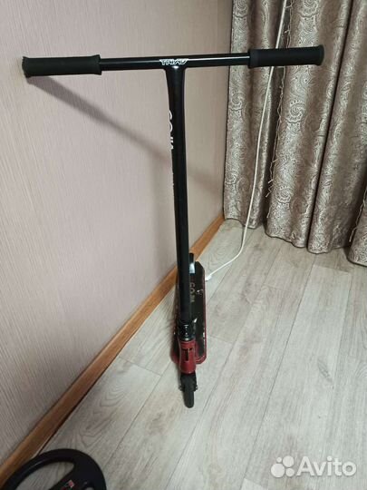 Самокат трюковой