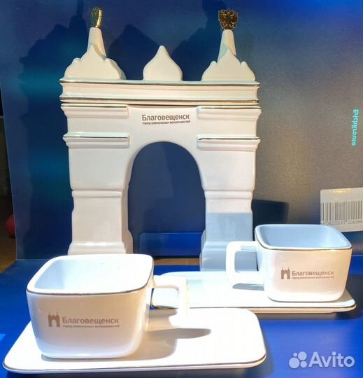 В коллекцию: Арка (для хранения чая) и 2 чайные па