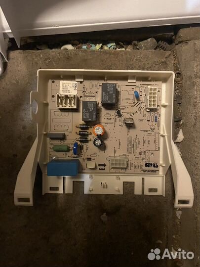 Модуль управления холодильника Bauknecht