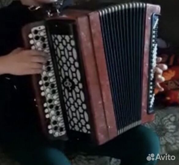 Баян
