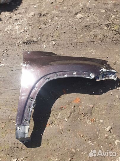 Переднее крыло на 