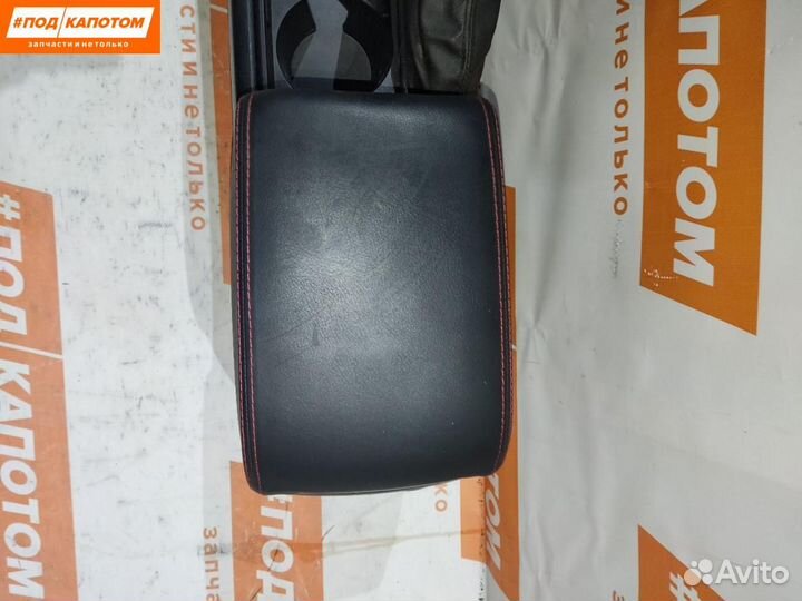 Центральный подлокотник Mazda 6 GL GJ 2012