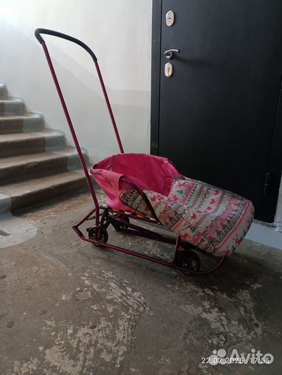 Детские зимние санки