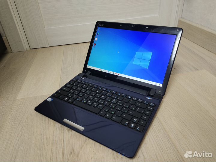 Ноутбук Asus