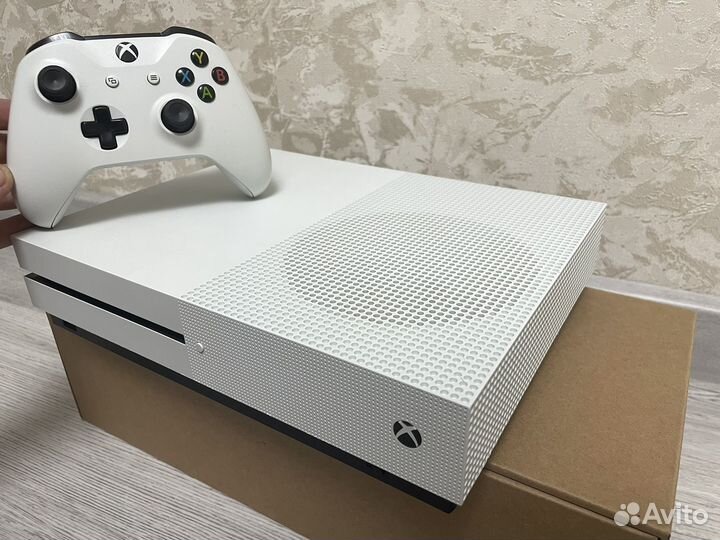 Xbox One S