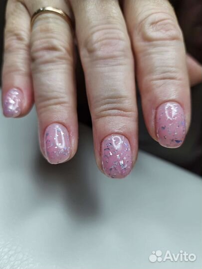 Мастер маникюра и педикюра