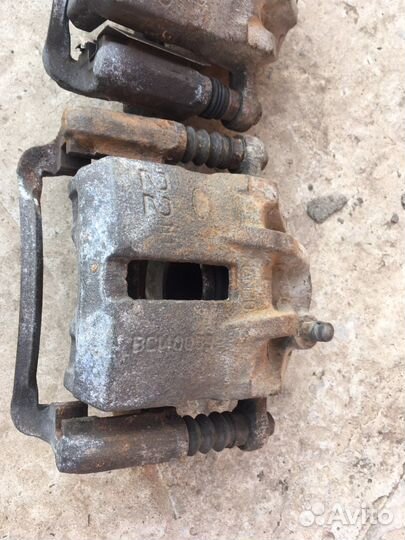 Тормозные суппорты передние Элантра XD