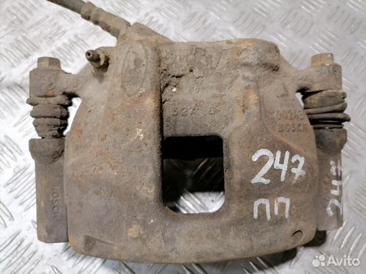 Суппорт передний правый Ford Transit 2006-2013