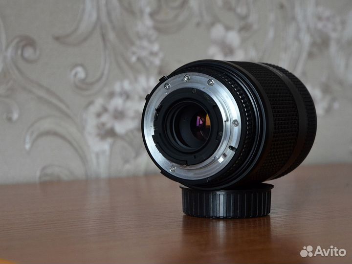 Телеобъектив Nikon AF Nikkor 70-210mm 1:4-5.6