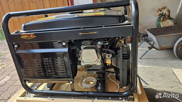 Бензиновый генератор Huter 2,5 квт