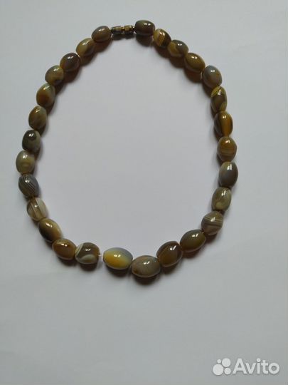 Бусы агатовые