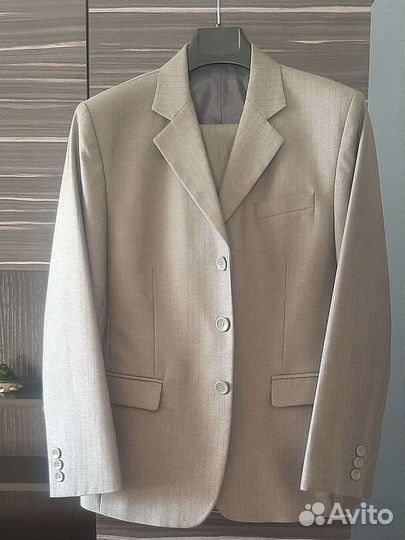 Костюм школьный на мальчика р-р 152