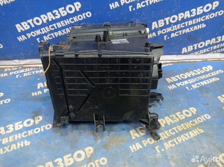 Корпус печки Mitsubishi Lancer 9 седан 4G15 2003