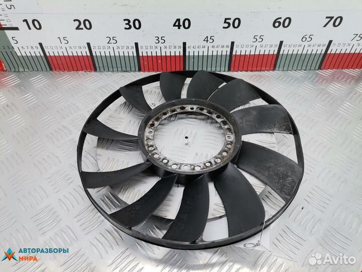 Крыльчатка вентилятора (лопасти) Volkswagen Passat