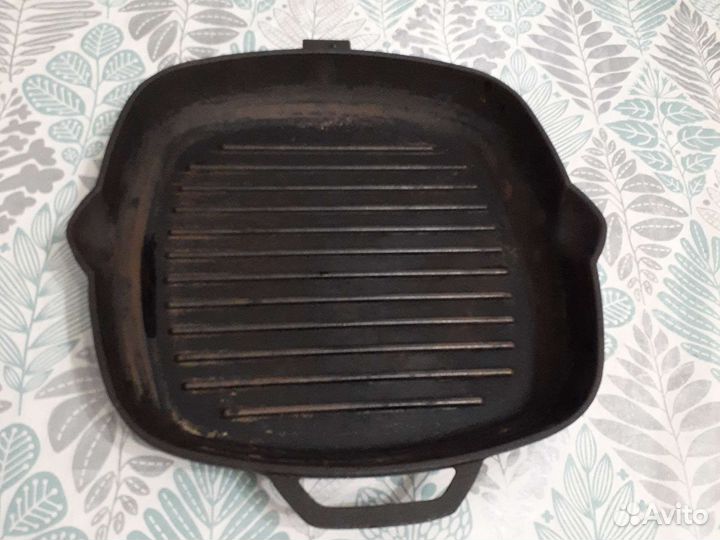 Чугунная сковорода гриль