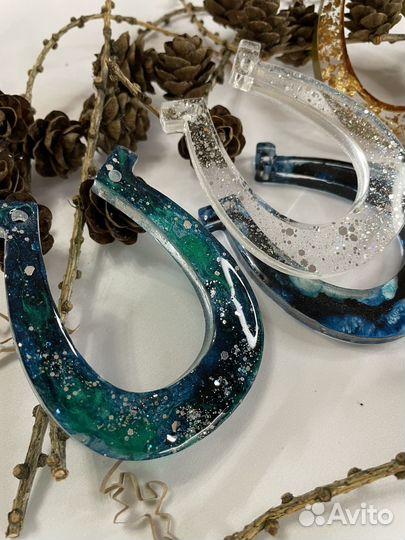 Новогодние игрушки из эпоксидной смолы