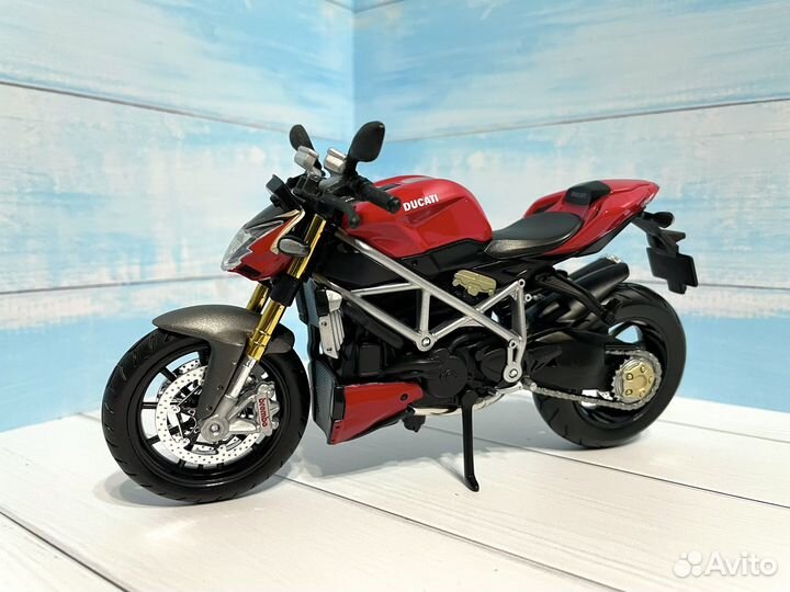 Ducati Streetfighter 1/12 модель мотоцикла Maisto